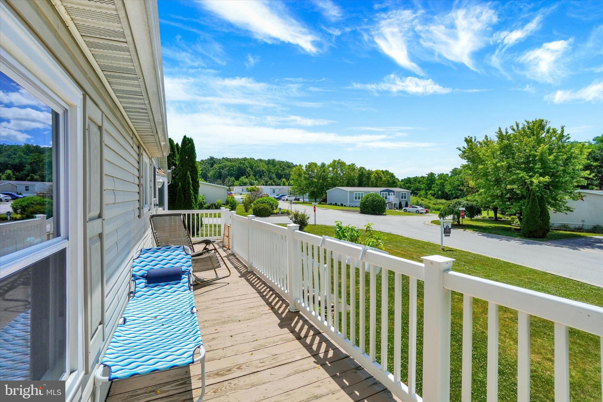 EAGLE VIEW MOBILE HOME PK - Residential