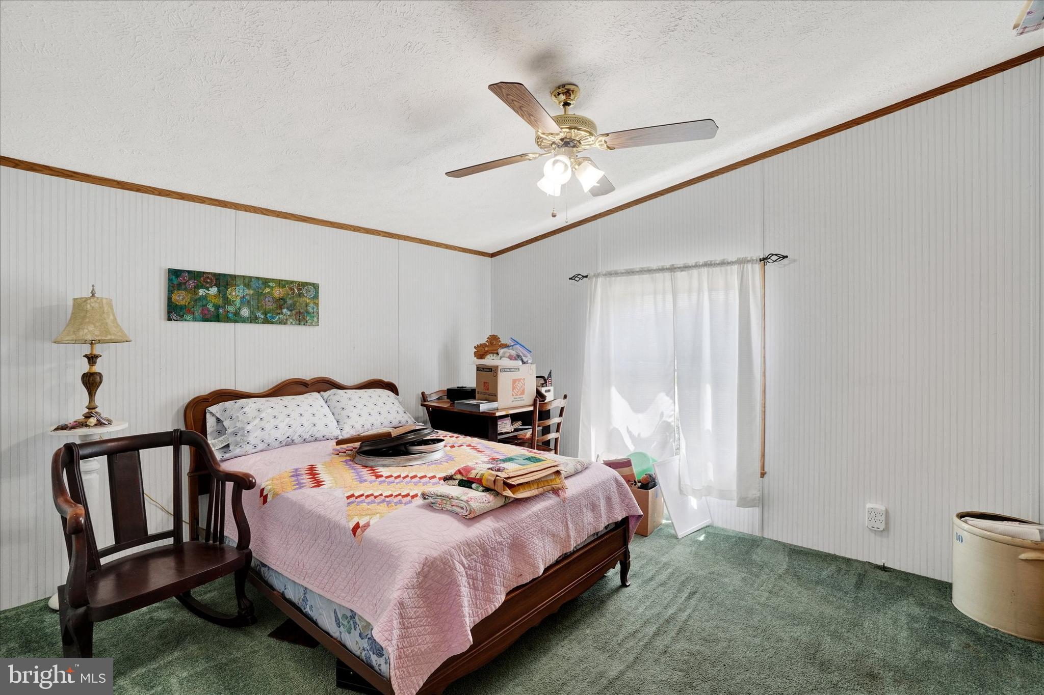 EAGLE VIEW MOBILE HOME PK - Residential