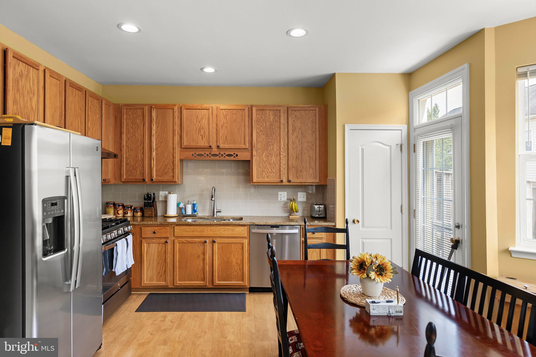 WAKELAND MANOR - Residential