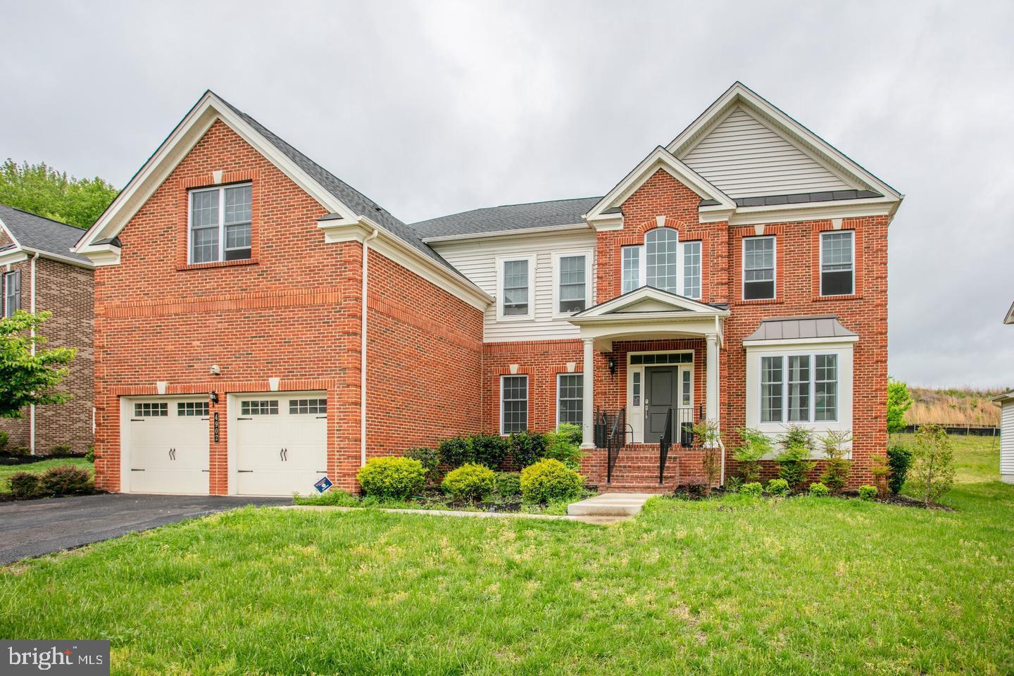 MARLBORO RIDGE - Residential
