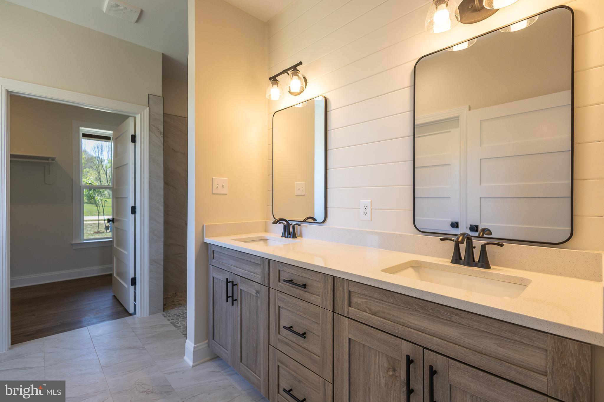 THE RESERVE AT TUSCARORA - Residential