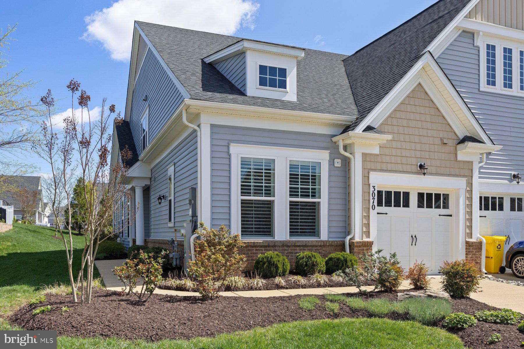 TWO RIVERS - Residential