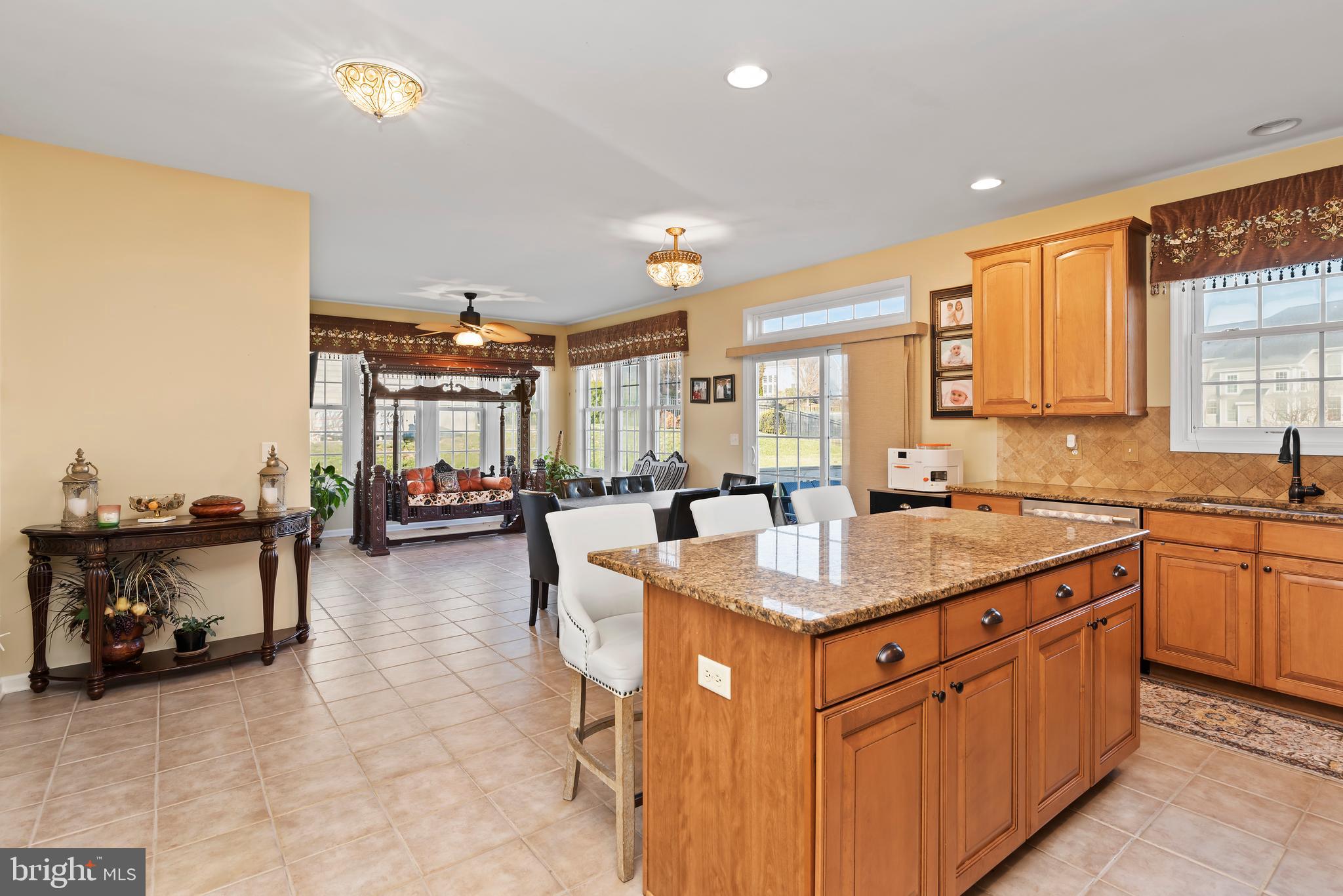 BELLA VISTA - Residential