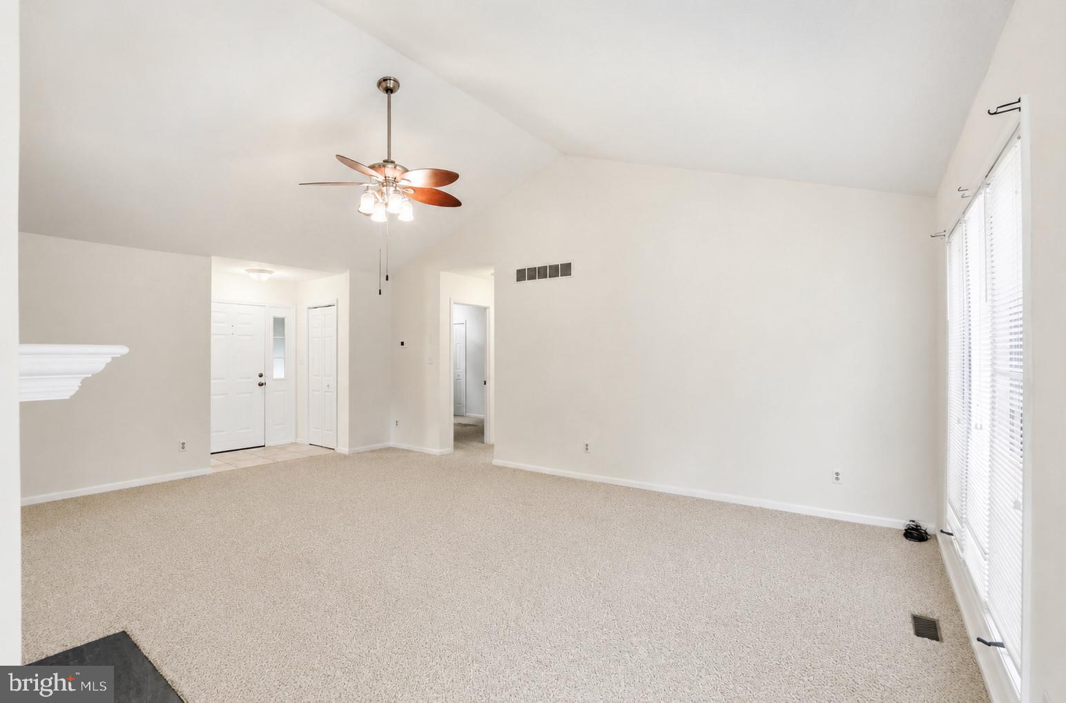 LAKE HOLIDAY ESTATES - Residential