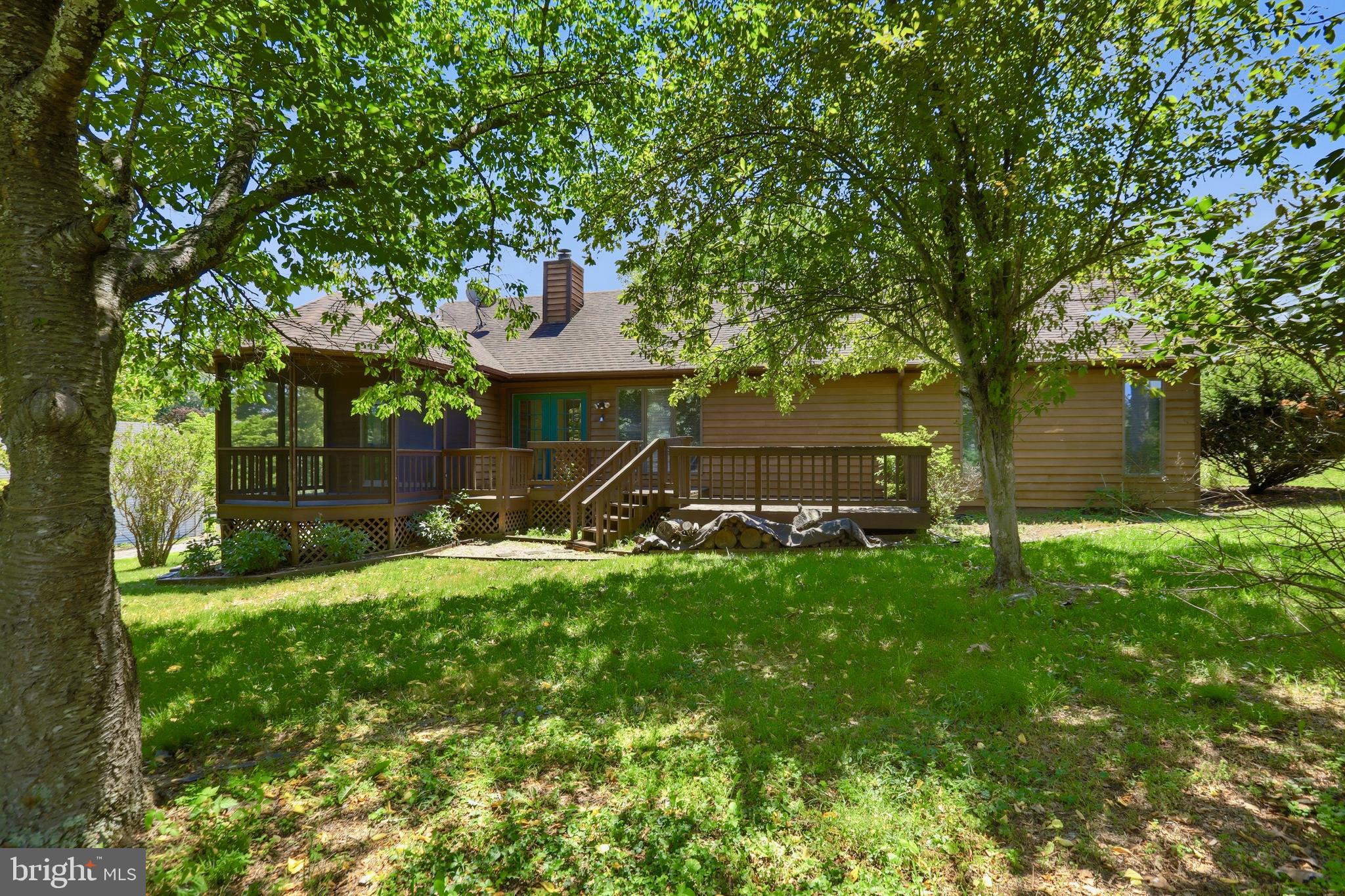 LAKE HOLIDAY ESTATES - Residential