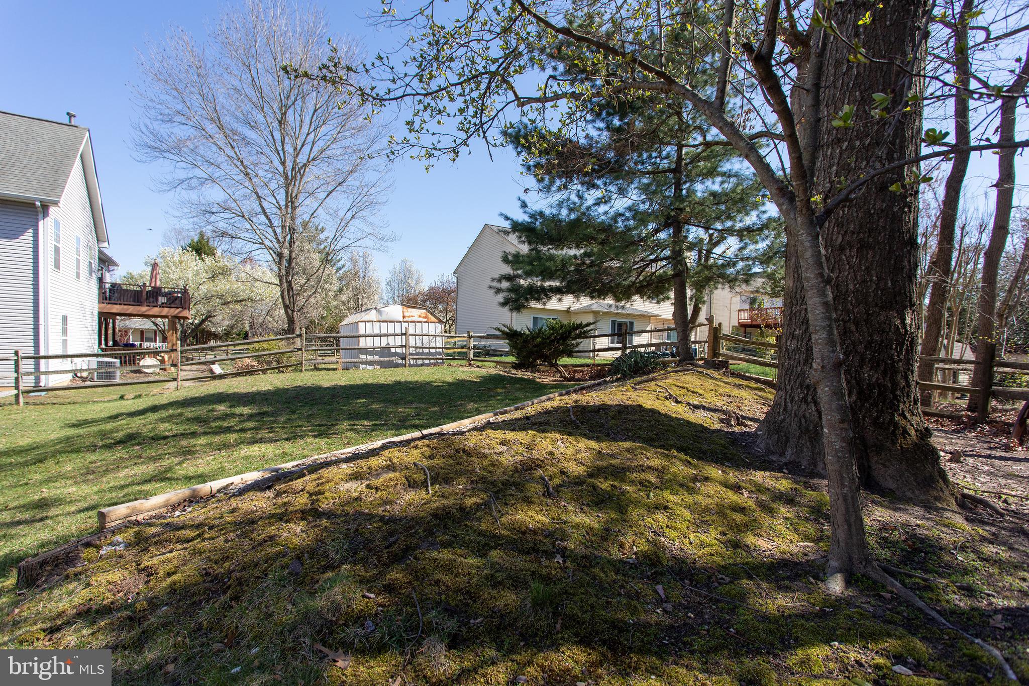 DORCHESTER - ST. CHARLES - Residential