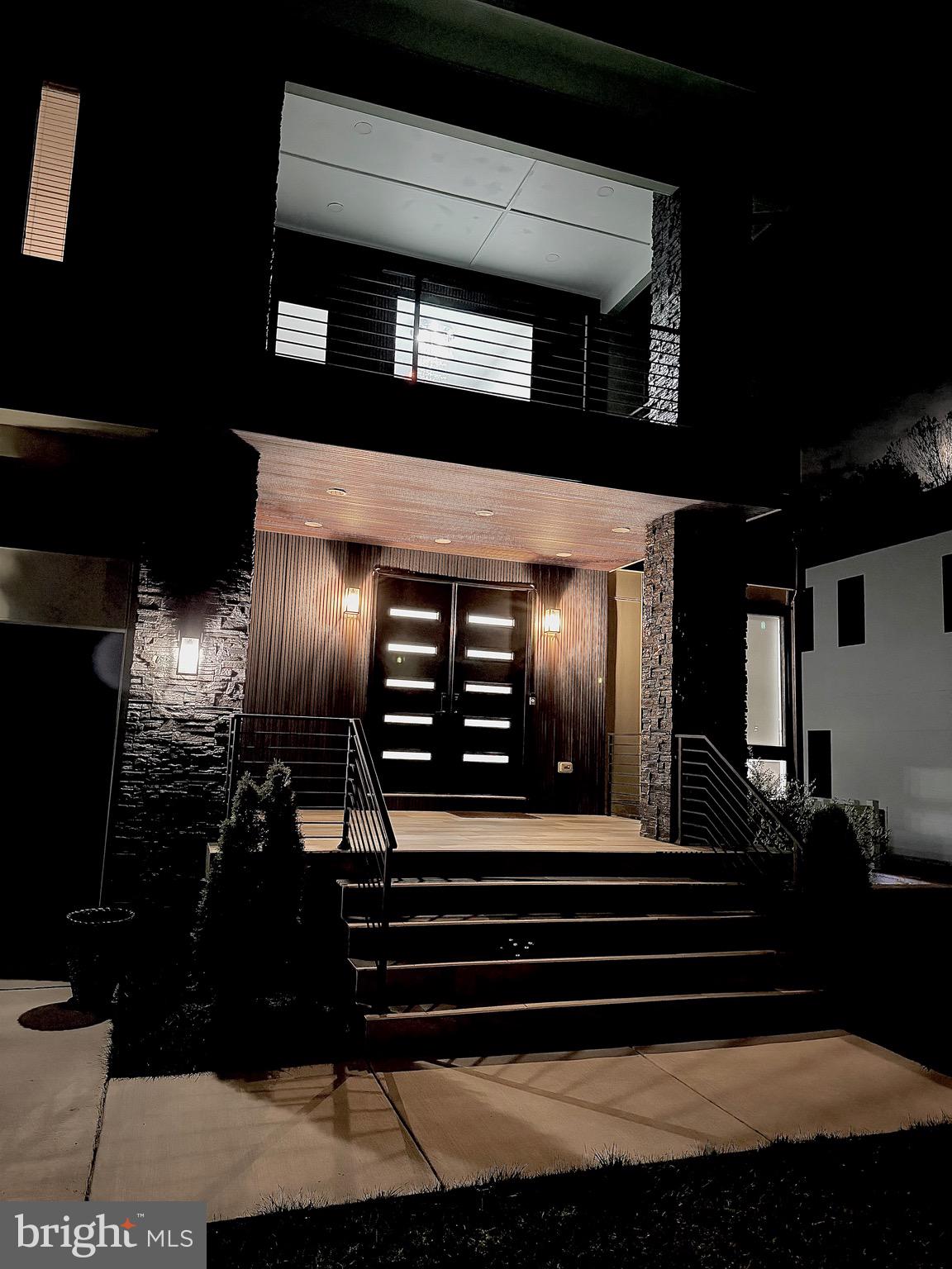 PIMMIT HILLS - Residential