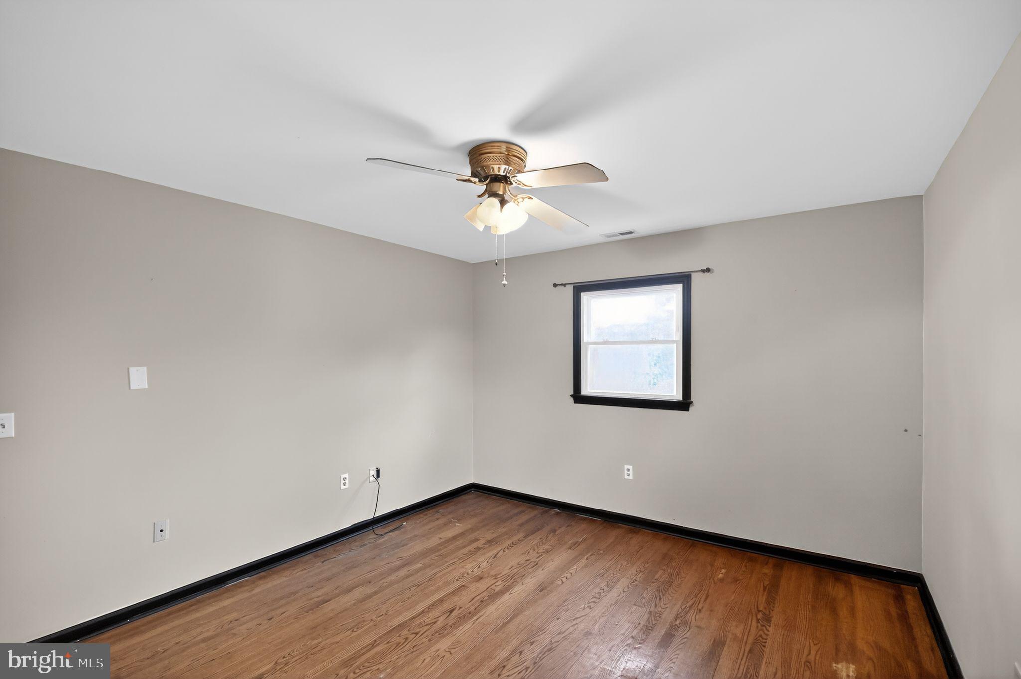BOSTON AREA - Residential