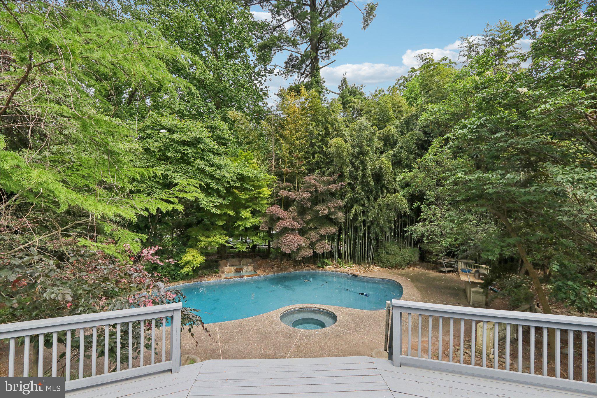 BLUE BELL - Residential