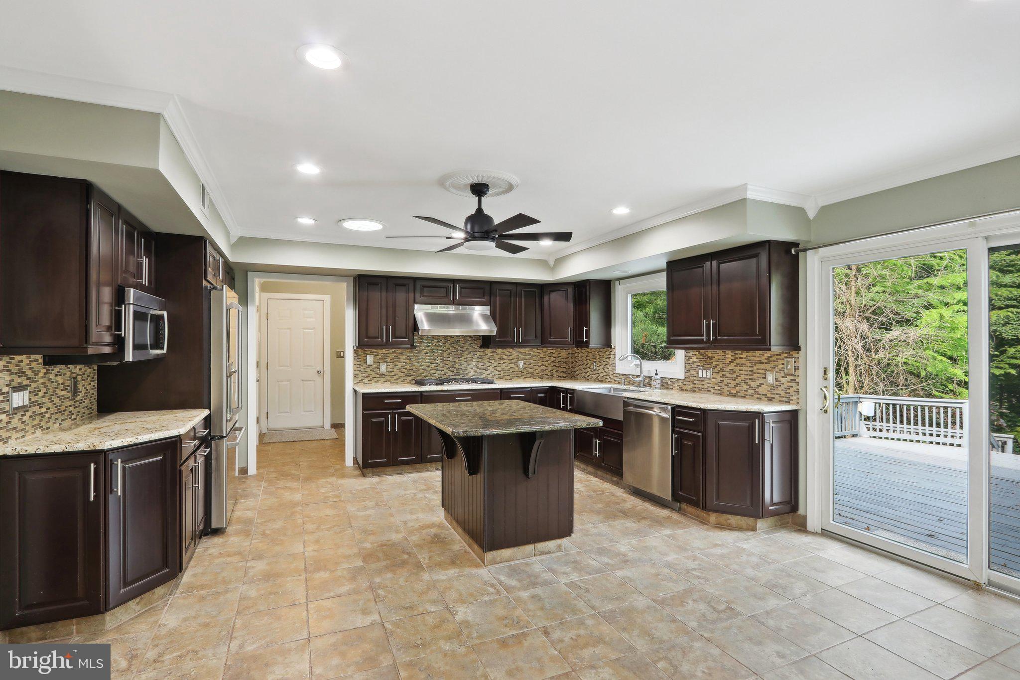 BLUE BELL - Residential