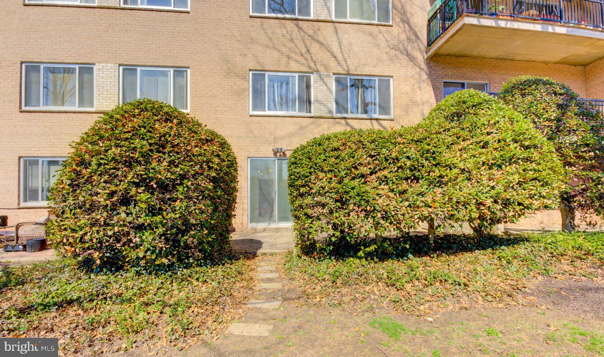 PARK SUMMIT CODM - Residential Lease