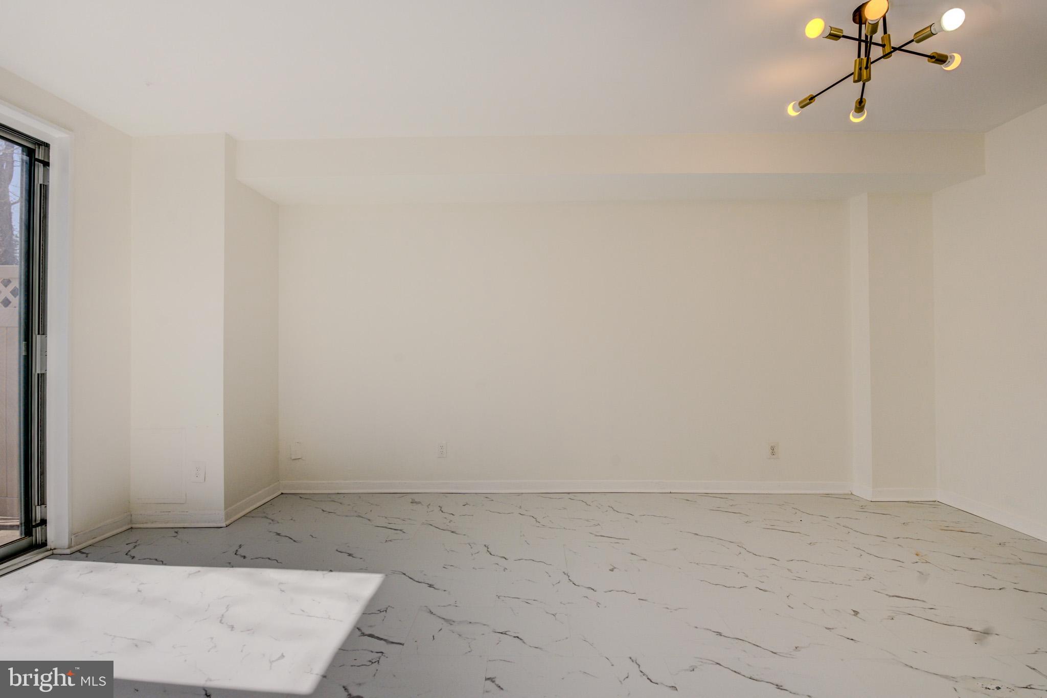 PARK SUMMIT CODM - Residential Lease