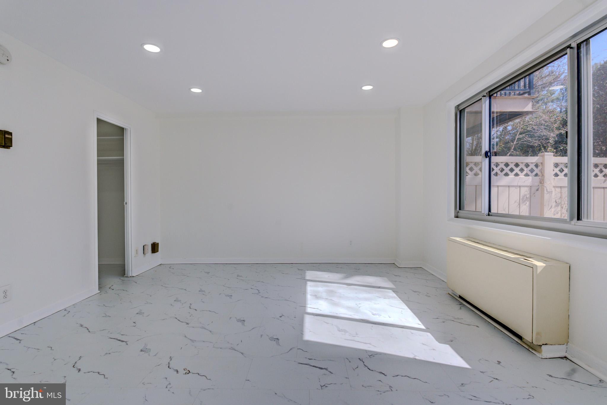 PARK SUMMIT CODM - Residential Lease