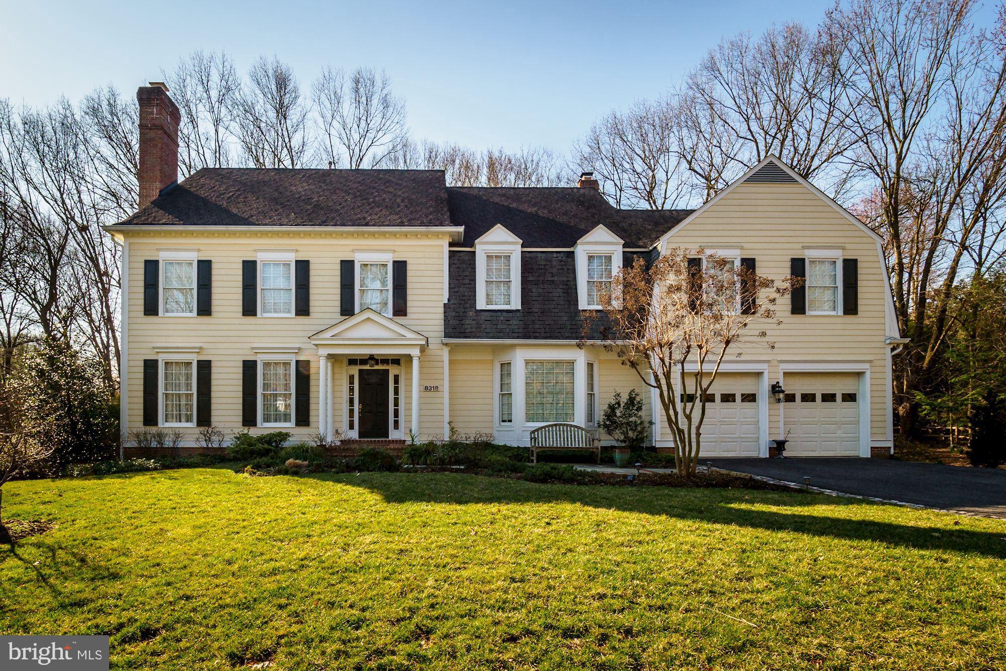 CARDEROCK SPRINGS - Residential