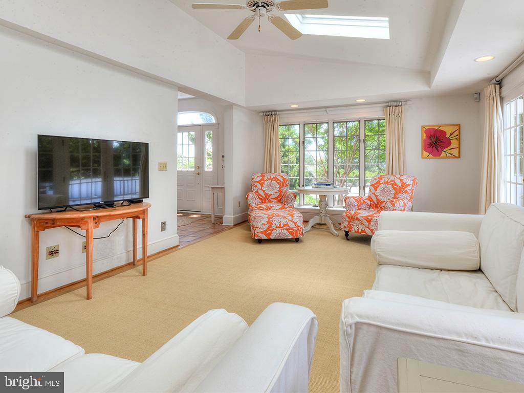 INDIAN BEACH - Residential