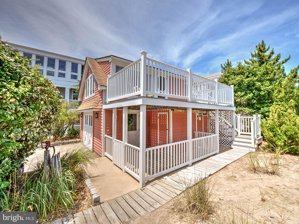 INDIAN BEACH - Residential