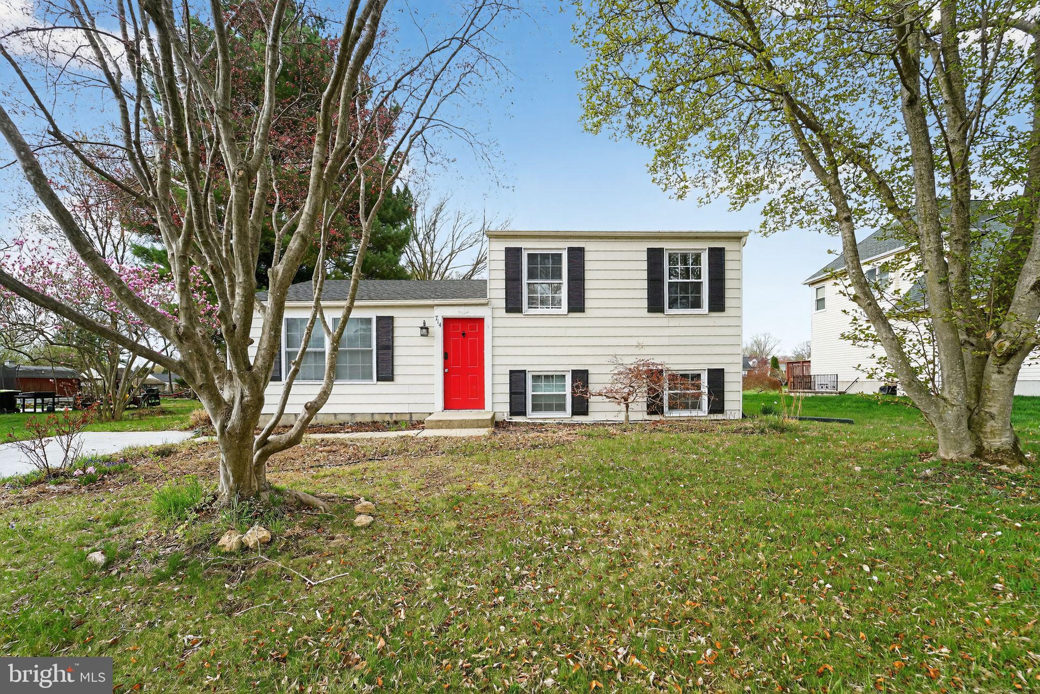 LONG BAR HARBOR - Residential