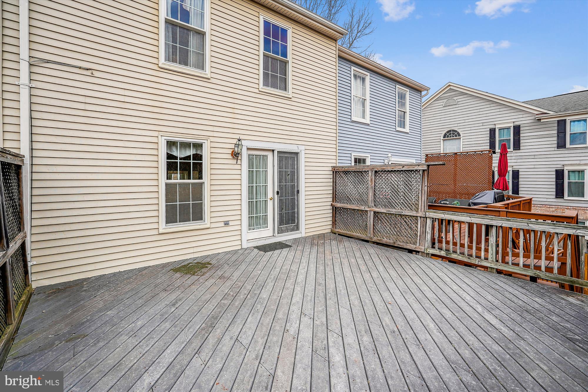 POTOMAC LAKES - Residential