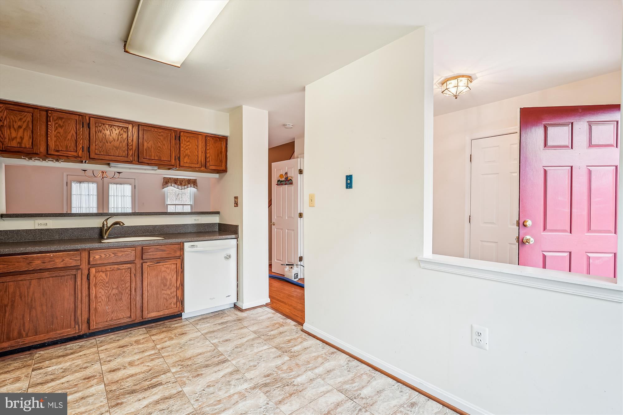POTOMAC LAKES - Residential