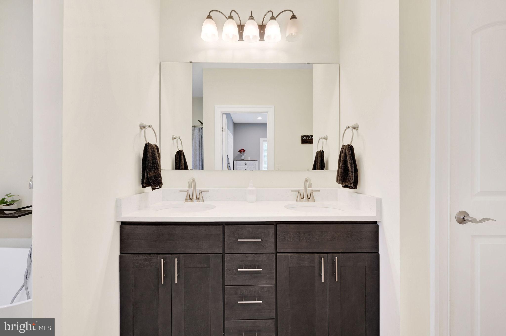 HERITAGE ACRES - Residential