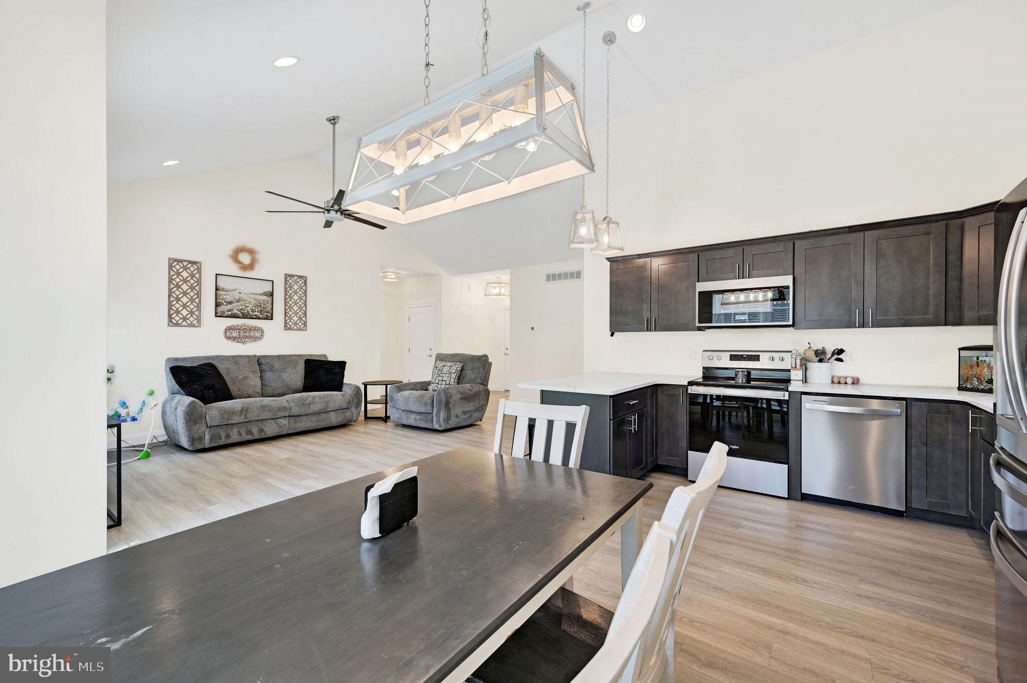 HERITAGE ACRES - Residential