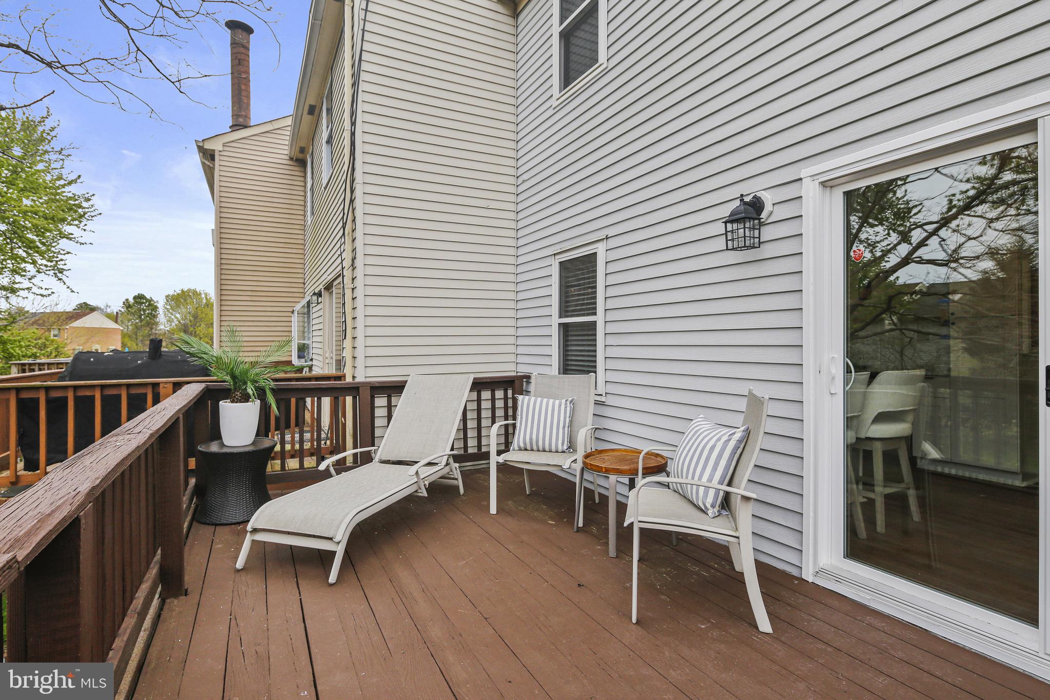 ELIZABETHS LANDING - Residential