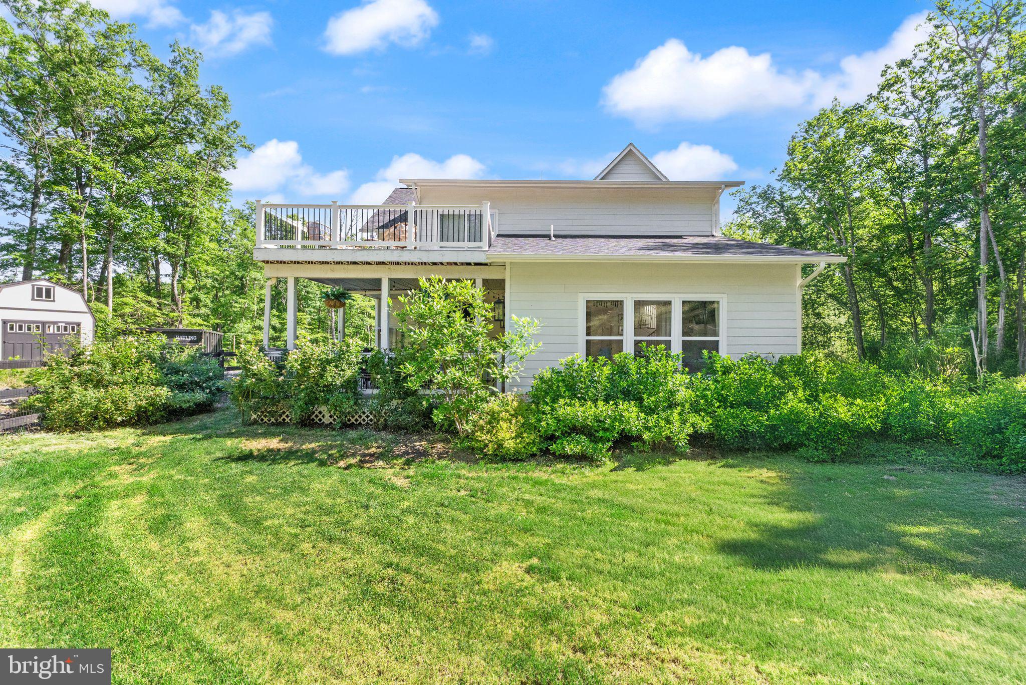 SADDLE RIDGE - Residential