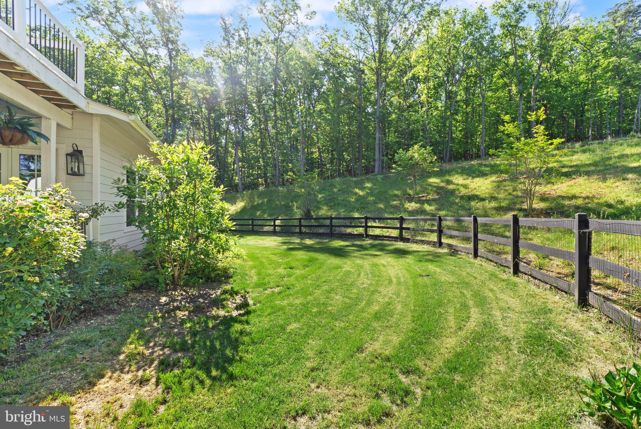 SADDLE RIDGE - Residential