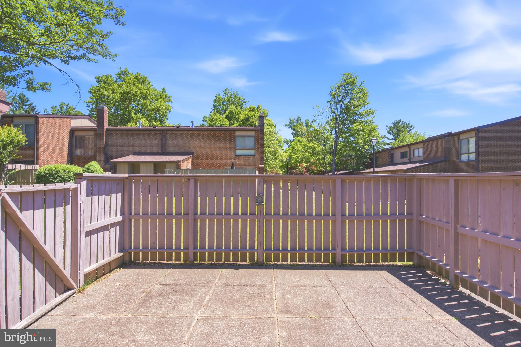 ANNEN WOODS - Residential