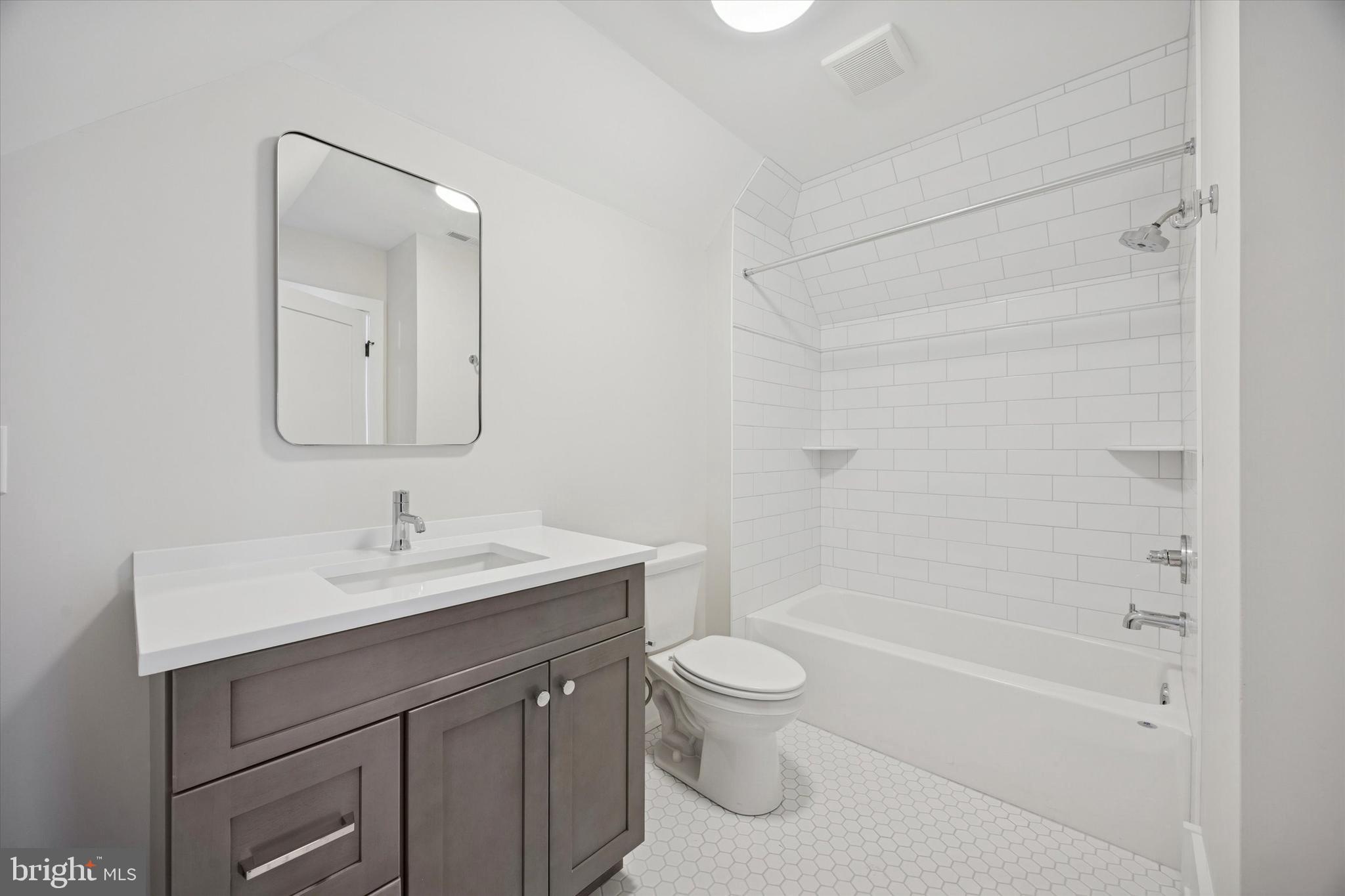 NARBERTH - Residential