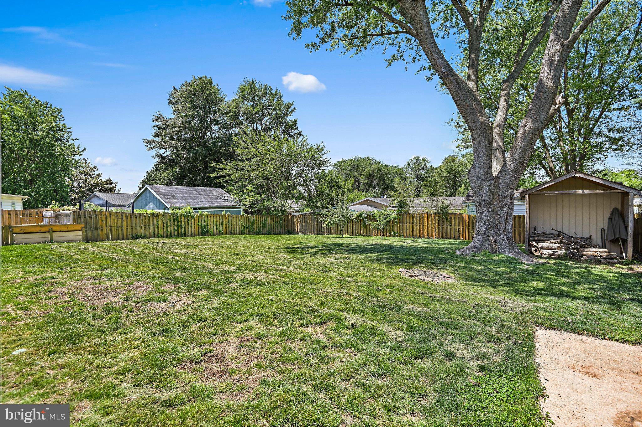 STERLING  PARK - Residential