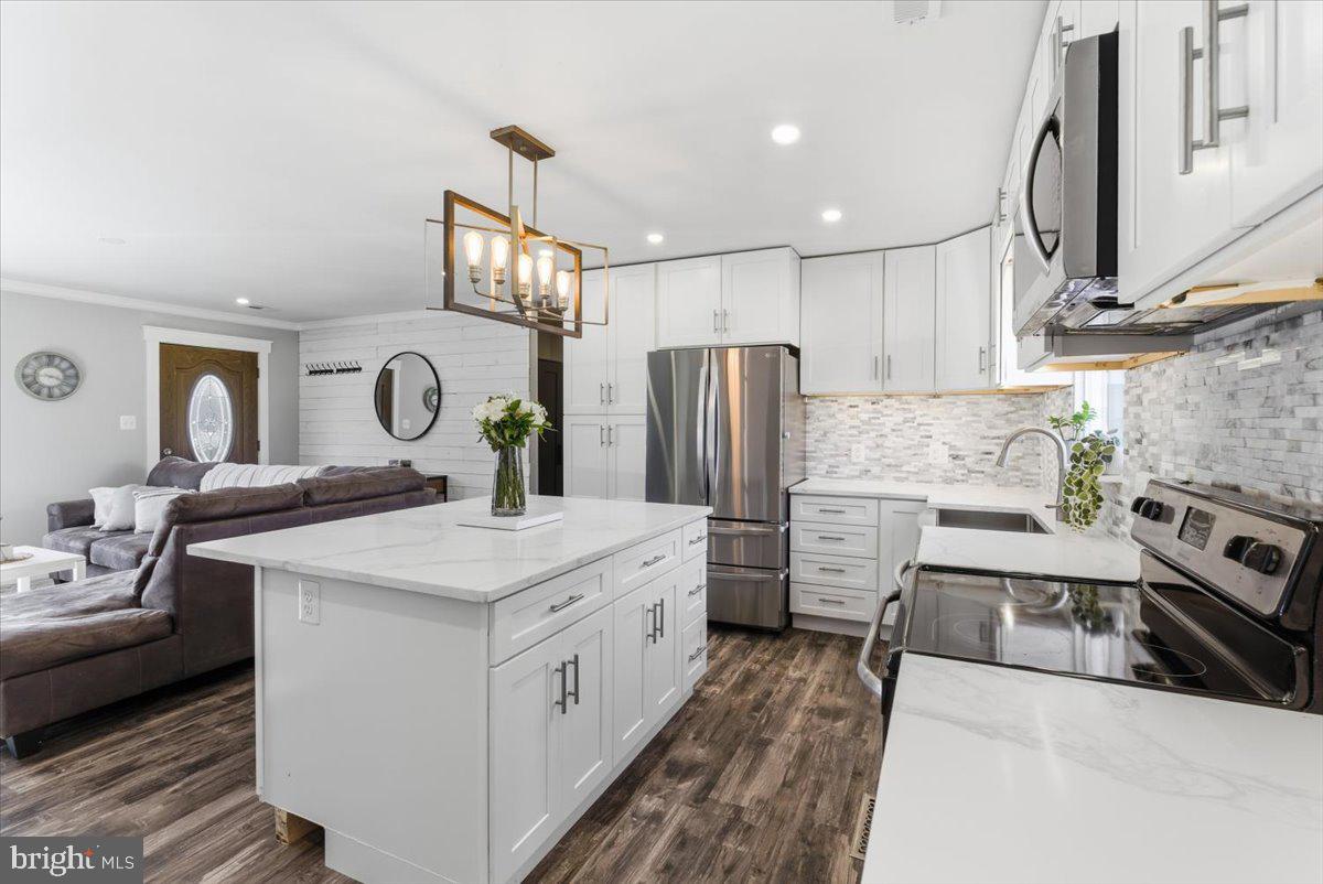 STERLING  PARK - Residential