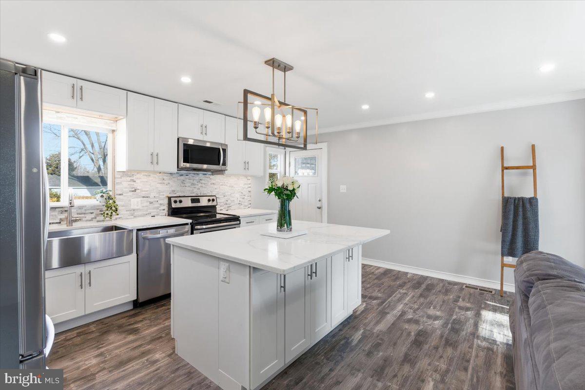 STERLING  PARK - Residential