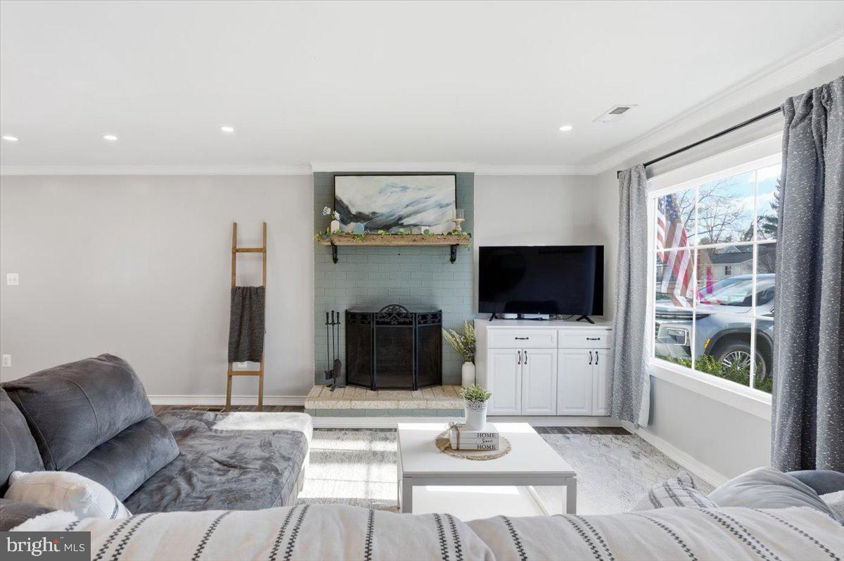 STERLING  PARK - Residential