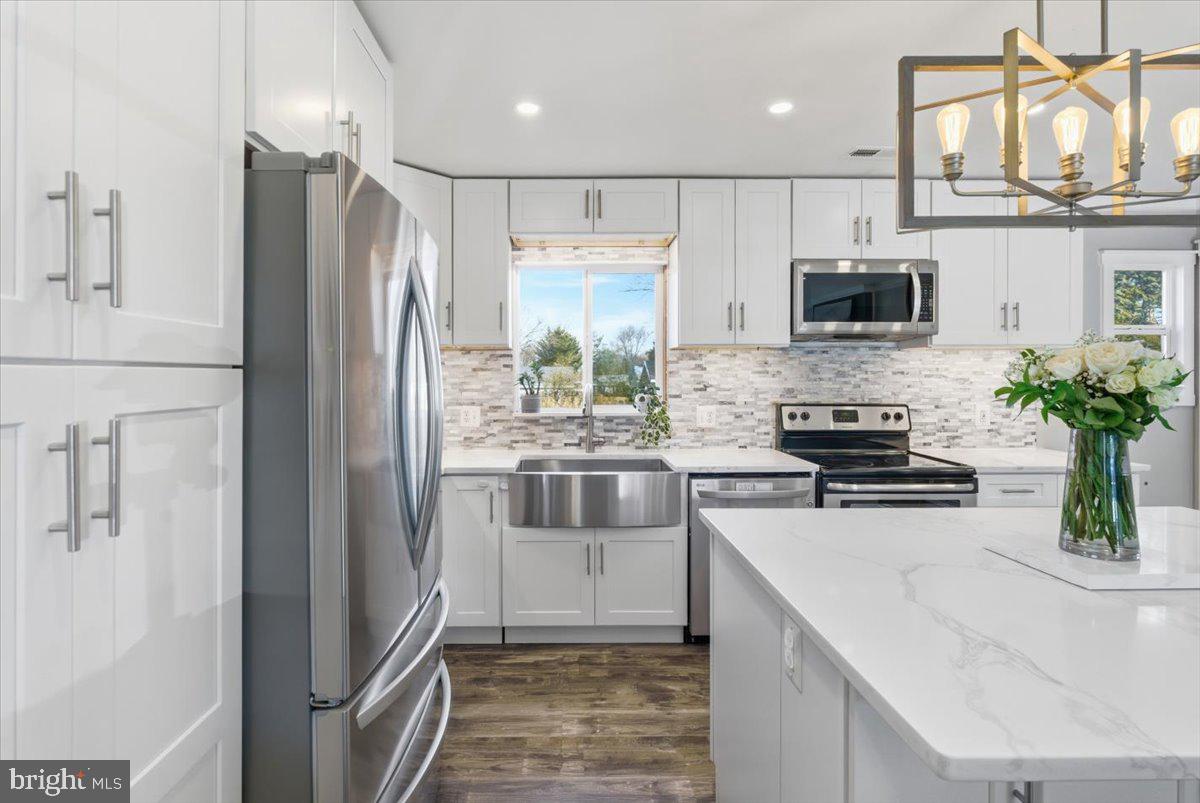 STERLING  PARK - Residential