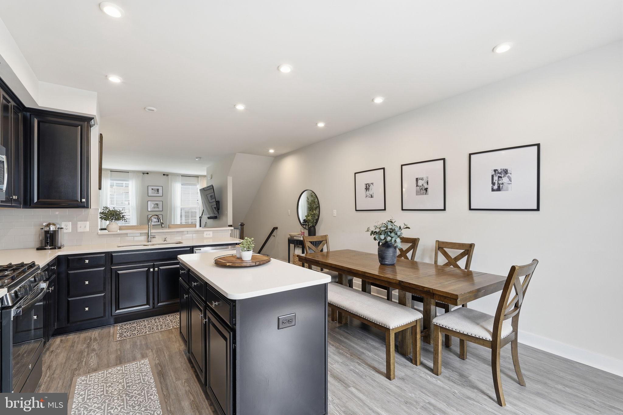 FOSTER'S GLEN - Residential