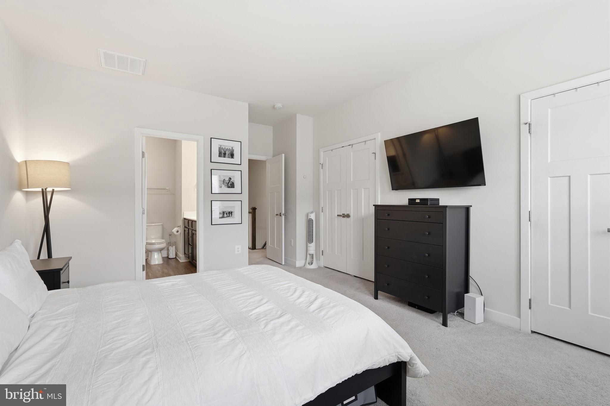 FOSTER'S GLEN - Residential