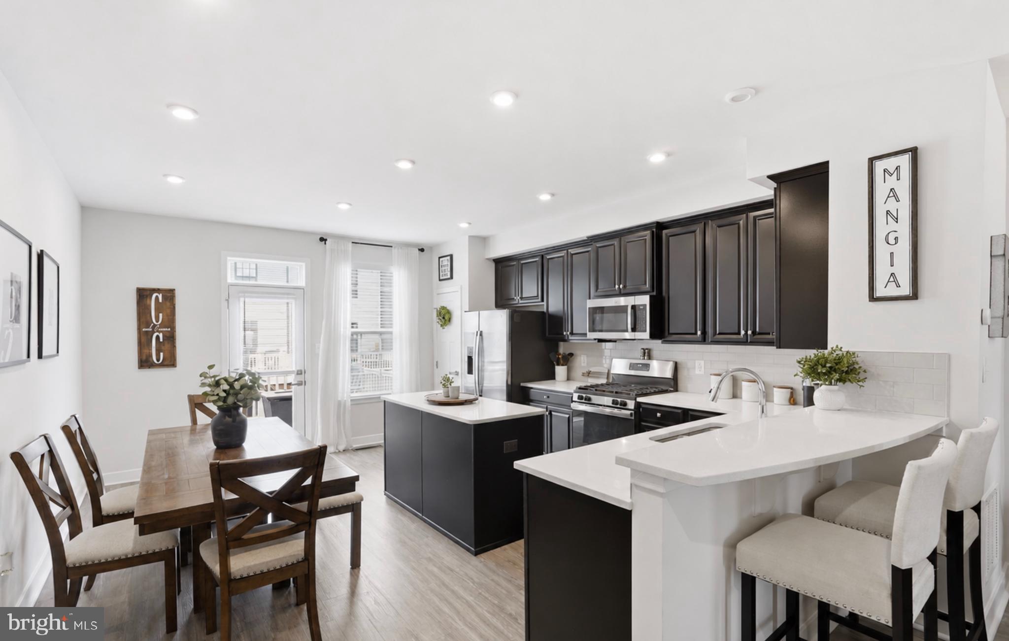 FOSTER'S GLEN - Residential