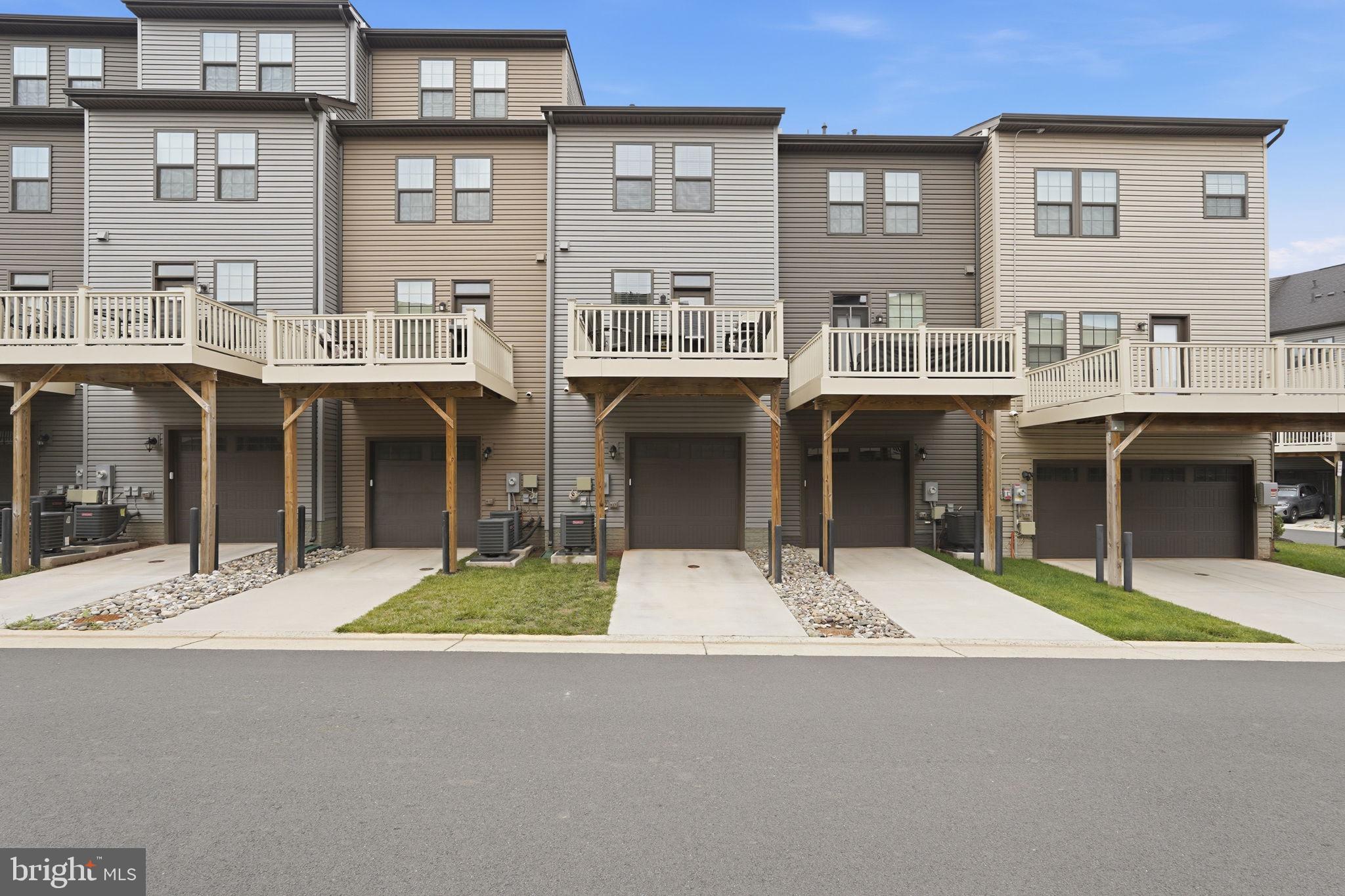 FOSTER'S GLEN - Residential