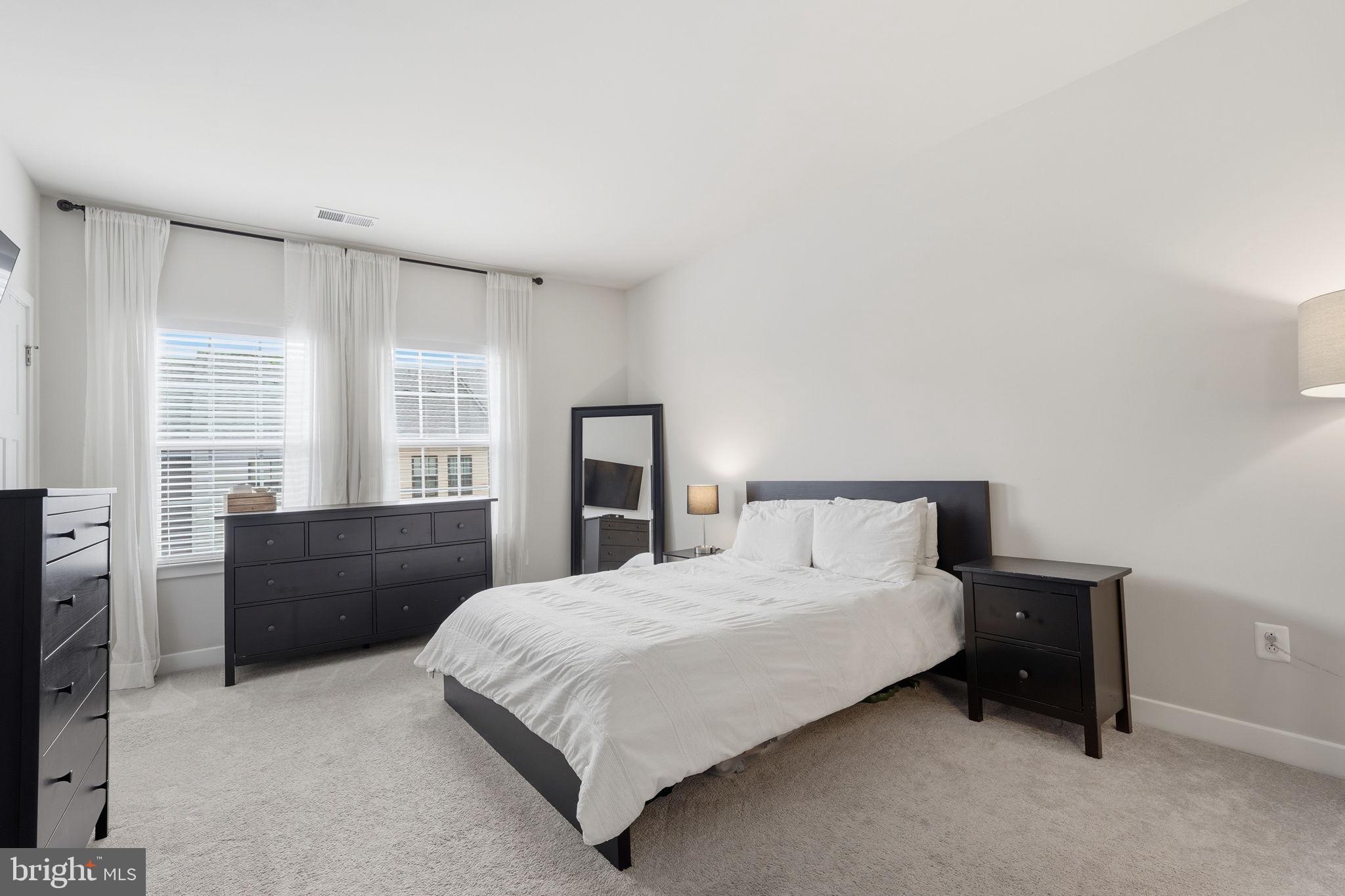 FOSTER'S GLEN - Residential