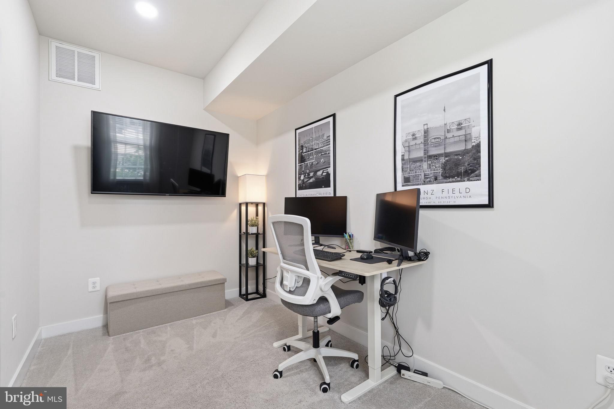 FOSTER'S GLEN - Residential