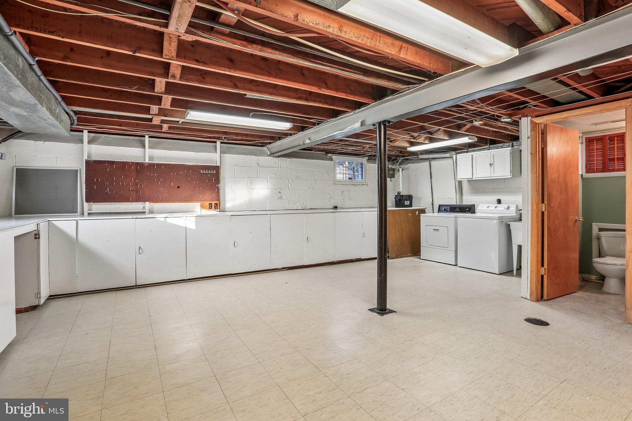 CAMPFIELD GARDENS - Residential