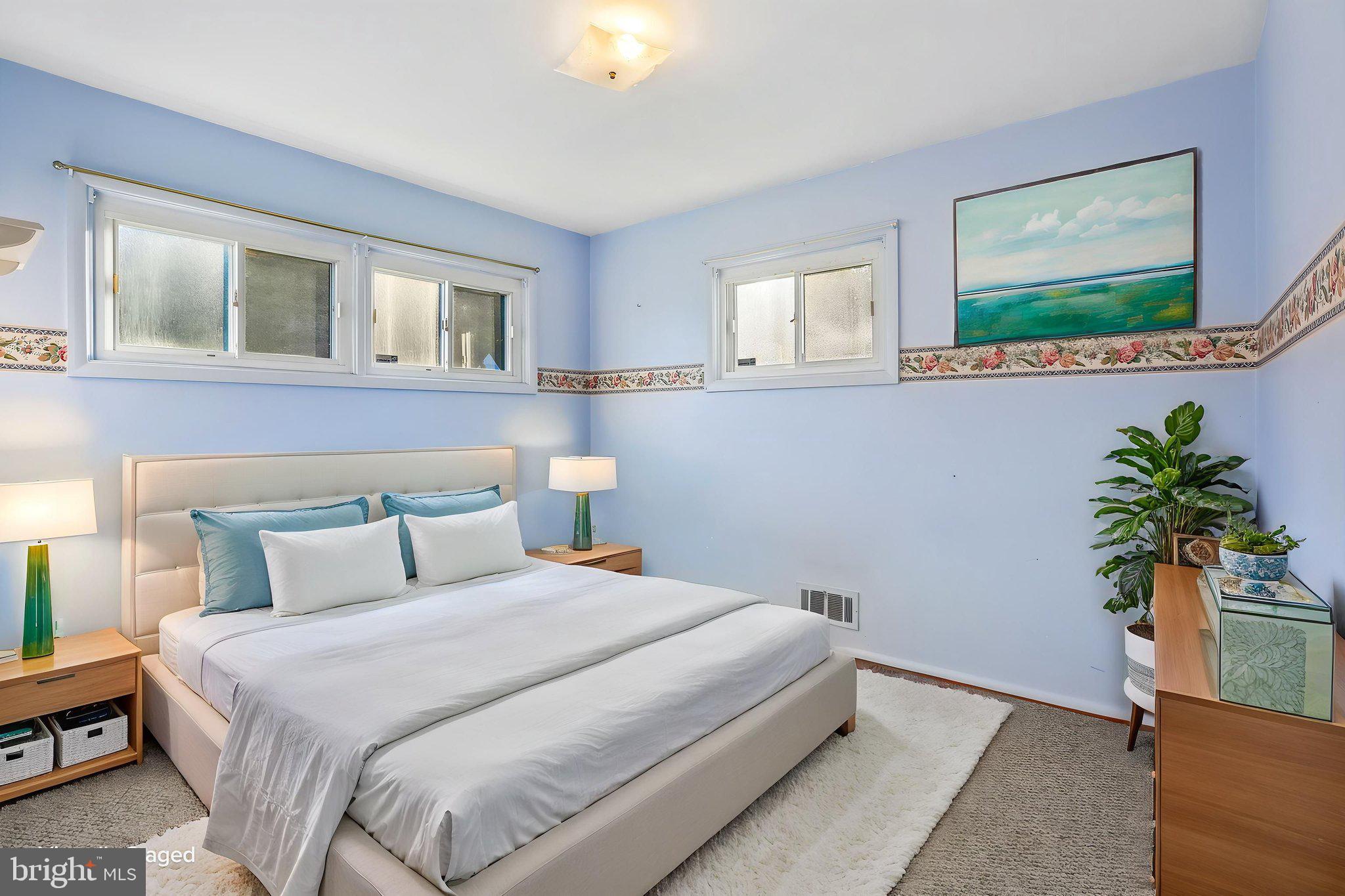 CAMPFIELD GARDENS - Residential