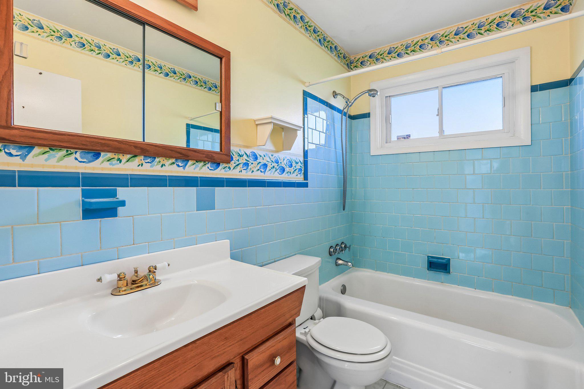 CAMPFIELD GARDENS - Residential