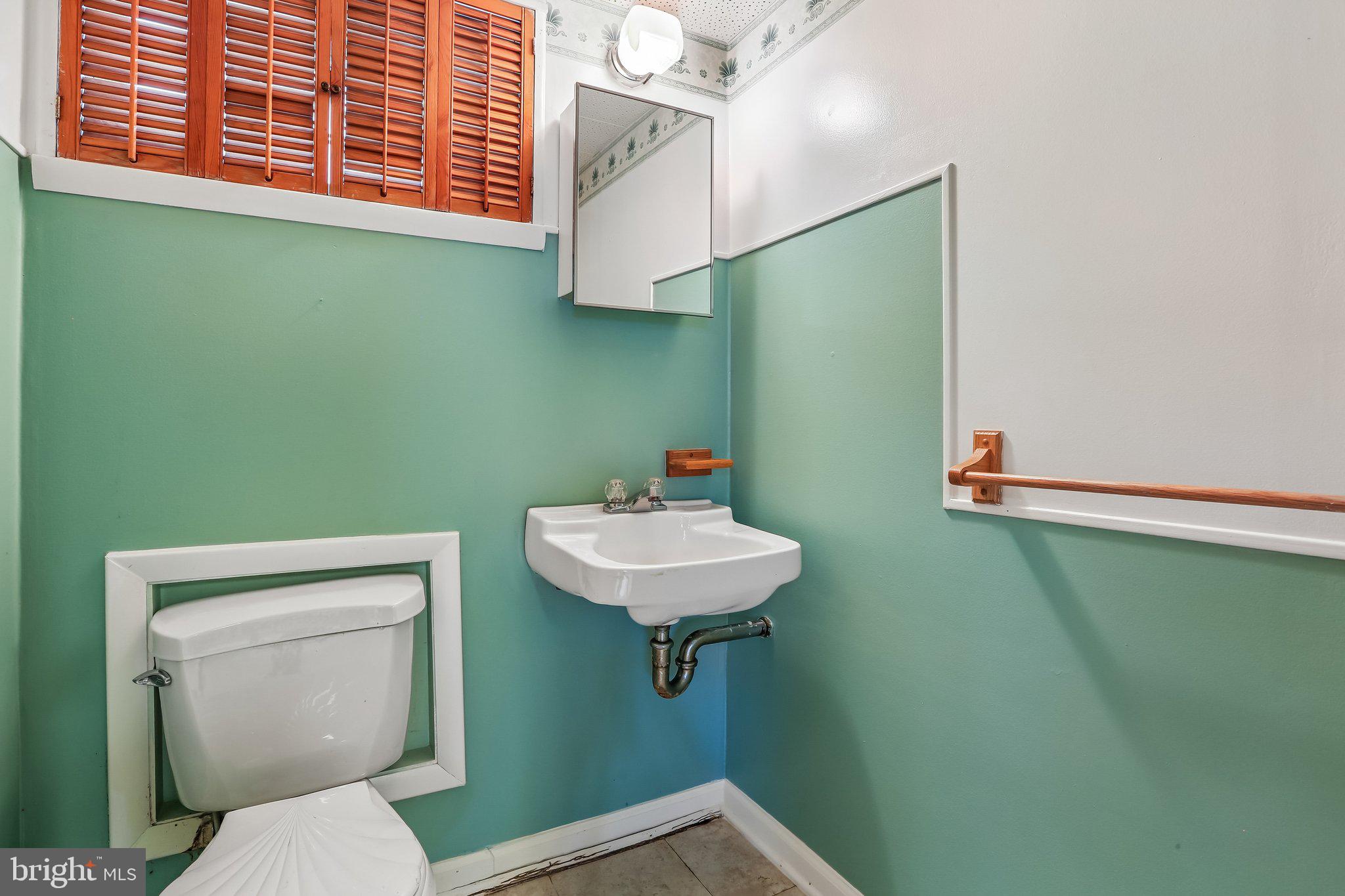 CAMPFIELD GARDENS - Residential