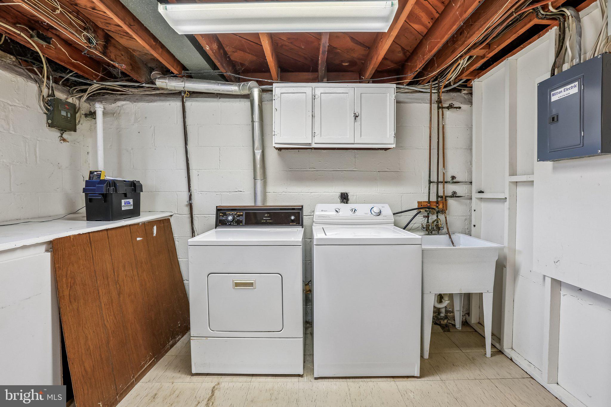 CAMPFIELD GARDENS - Residential