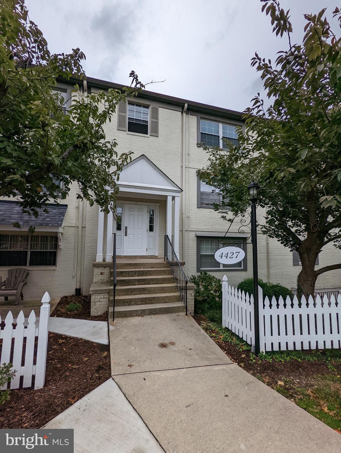 MONTPELIER VILLAGE - Residential