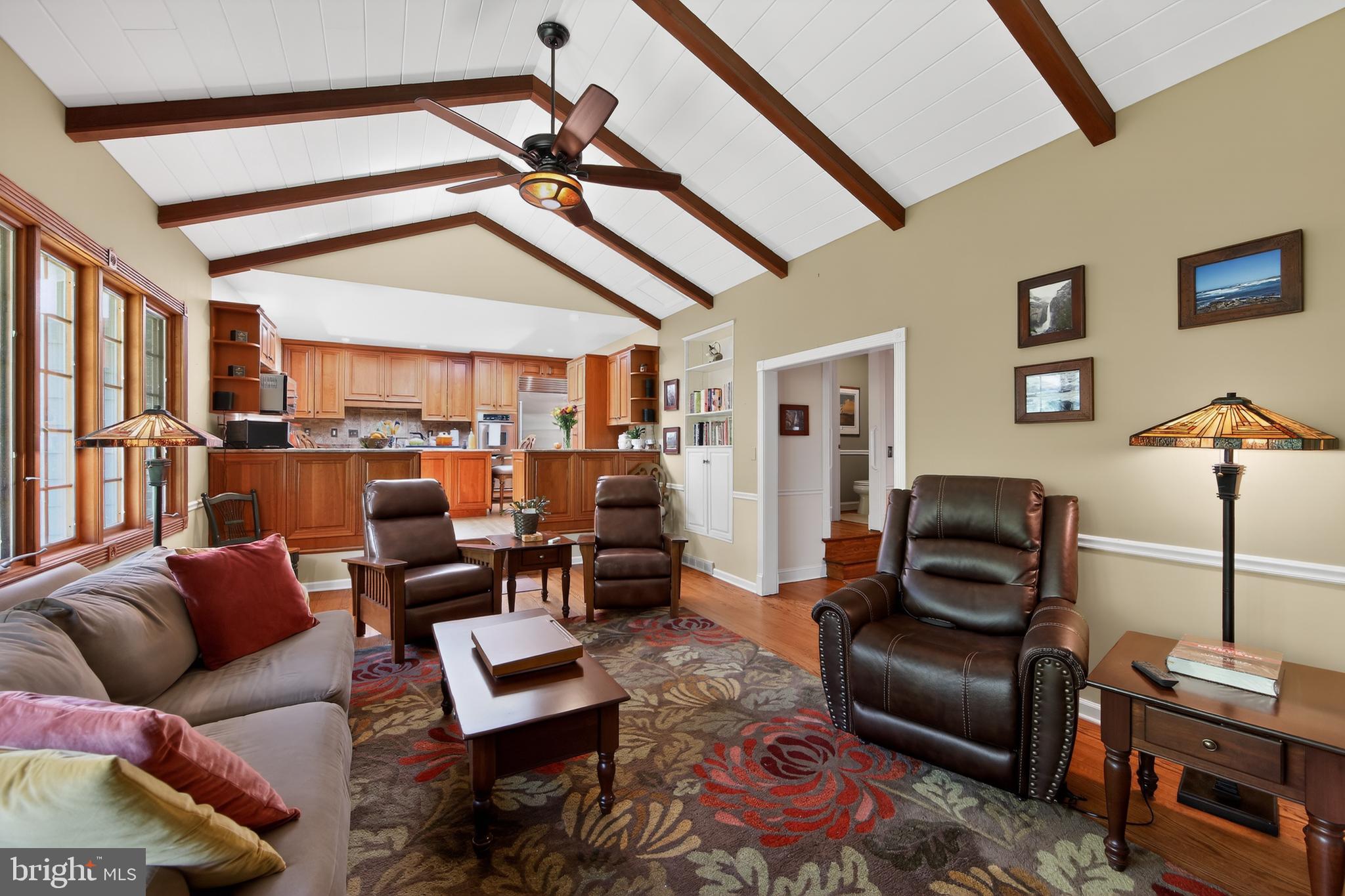 SPRING VALLEY - Residential