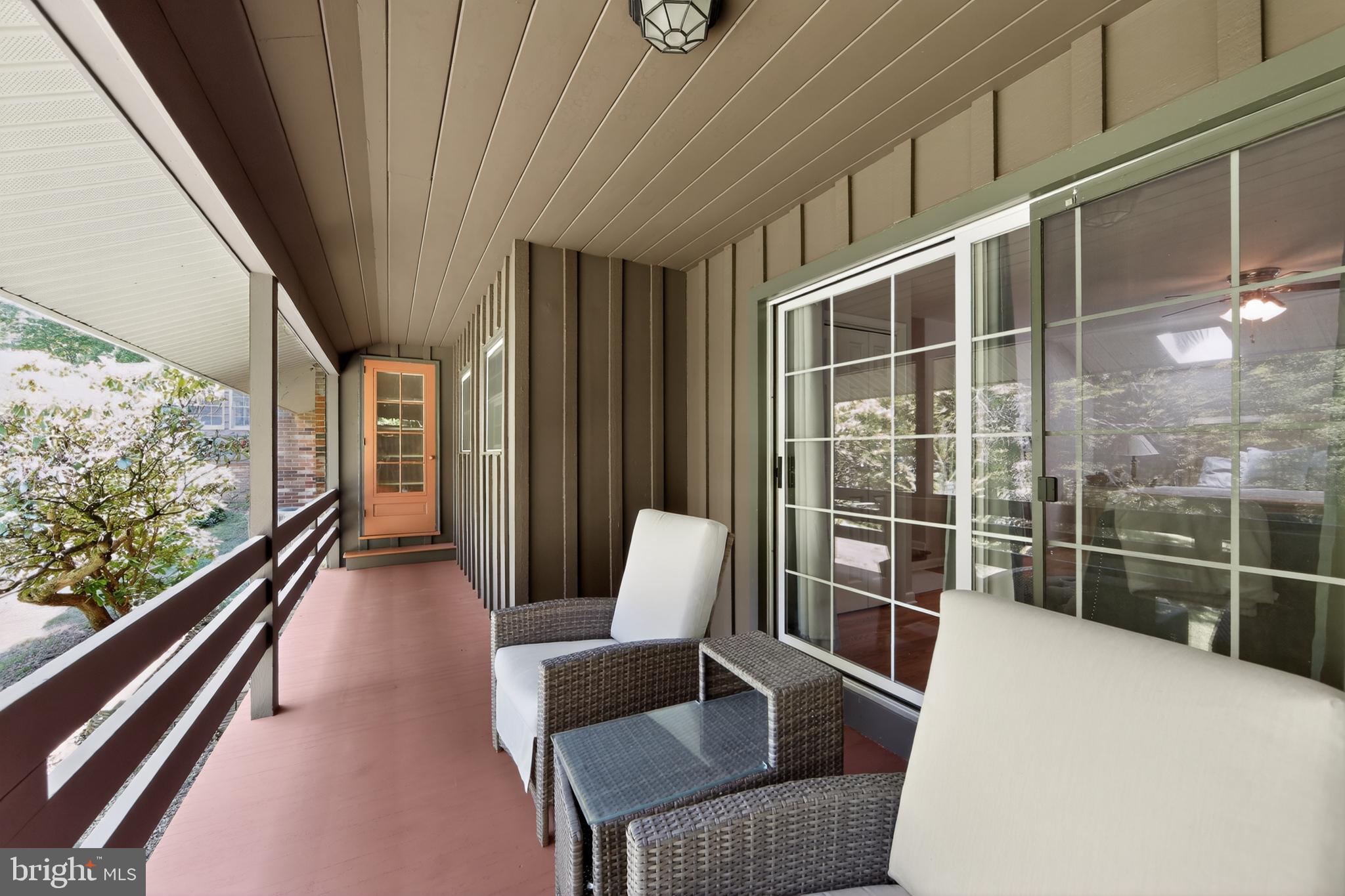 SPRING VALLEY - Residential