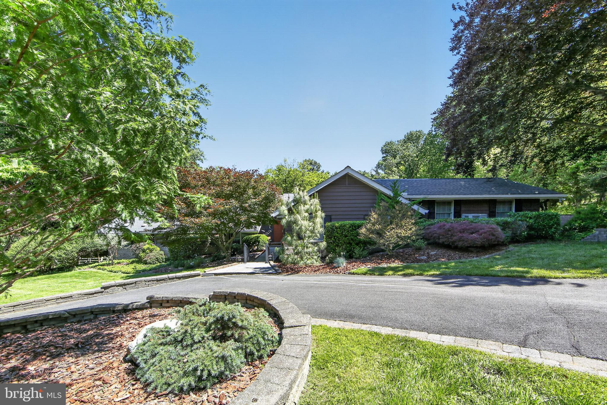 SPRING VALLEY - Residential